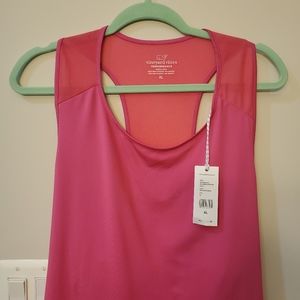 Vineyard Vines XL Performance Tank